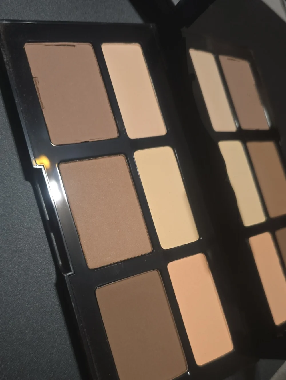 🧚‍♀️Kat Von D Rare Original Formula Shade & Light Contour Pallette NWT